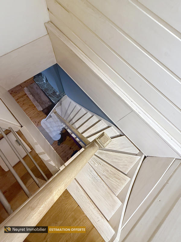 Duplex - 153 m² - 6 pièces