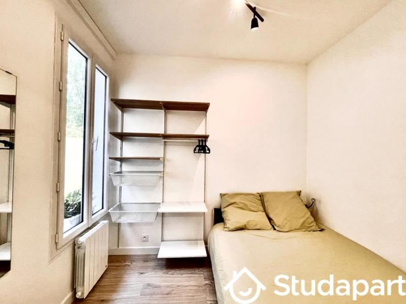 Chambre - 9 m² - 1 pièce