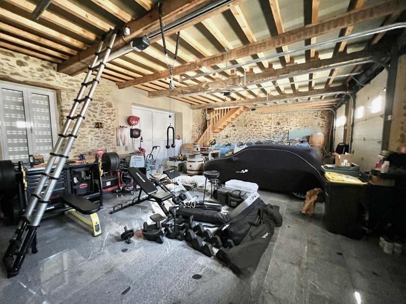 Maison de ville - 185 m² - 5 pièces