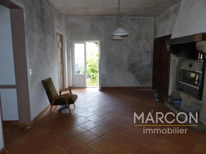 Maison - 417 m² - 14 pièces