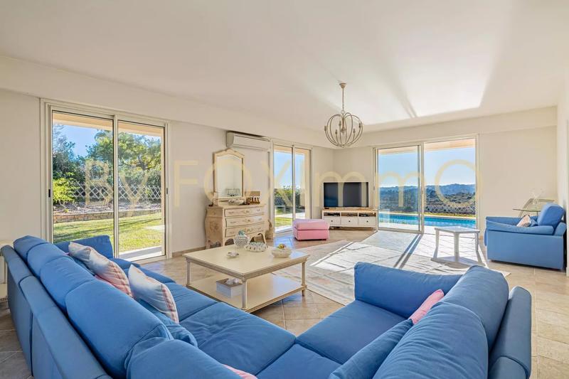 Villa - 142 m² - 5 pièces