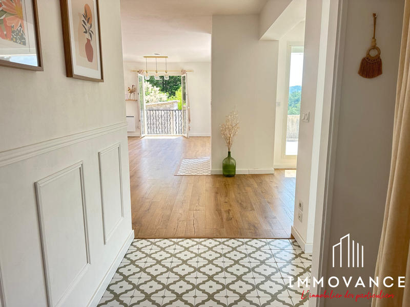 Maison - 163 m² - 6 pièces