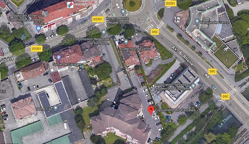 Parking / Garage - 12 m²