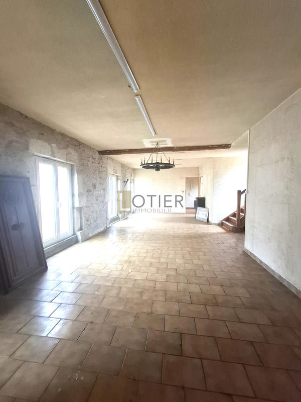 Appartement - 82 m² - 4 pièces