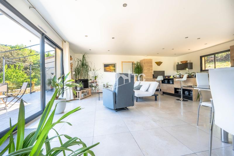 Villa - 132 m² - 5 pièces