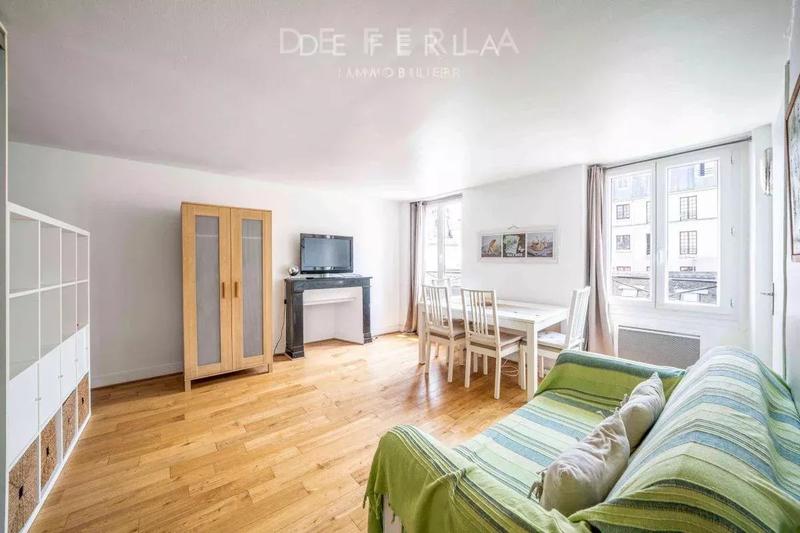 Studio - 30 m² - 1 pièce