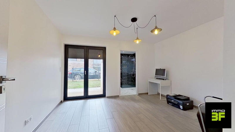 Maison - 158 m² - 6 pièces