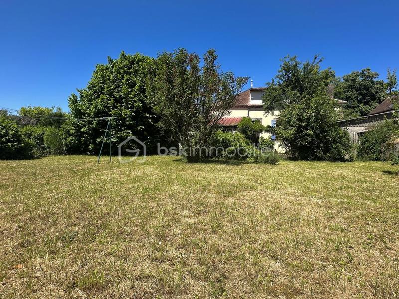 Maison de village - 90 m² - 4 pièces