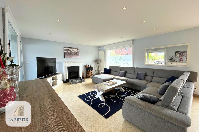 Maison - 170 m² - 7 pièces