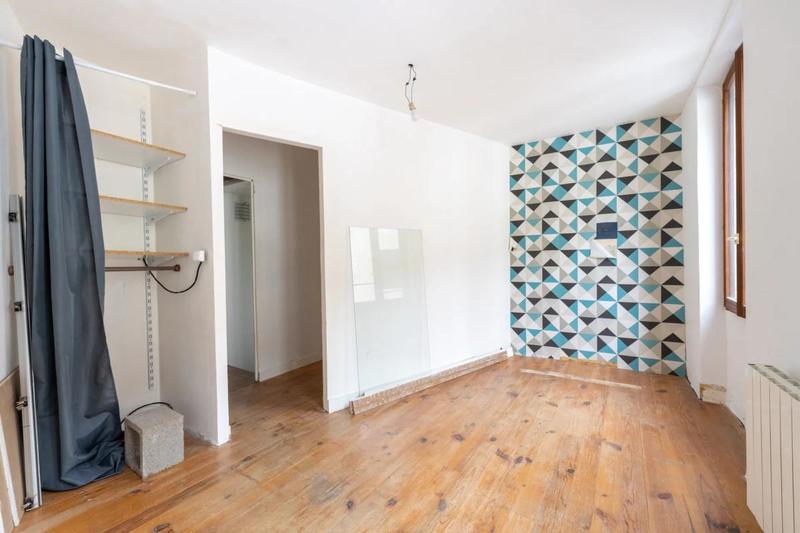 Maison - 88 m² - 6 pièces