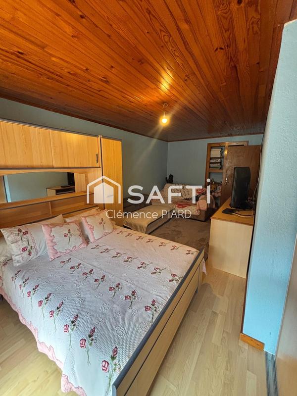 Maison - 102 m² - 4 pièces