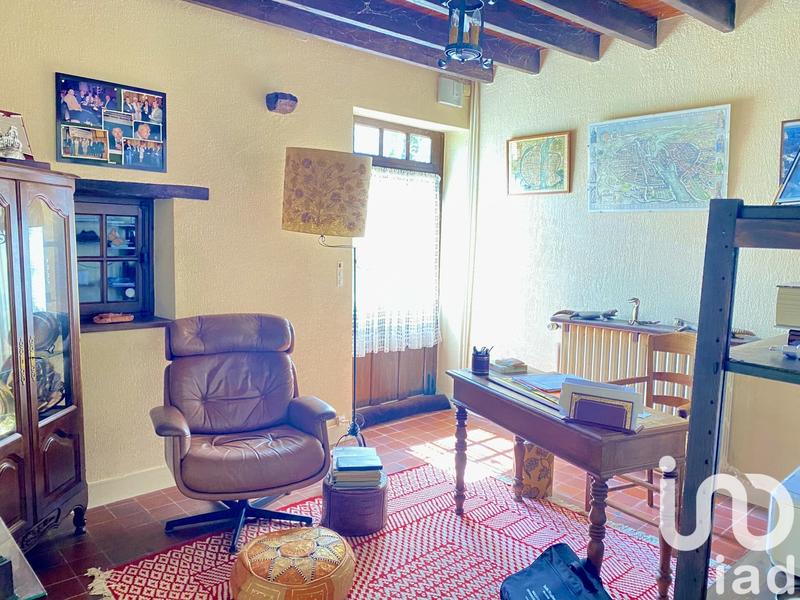 Maison - 196 m² - 7 pièces