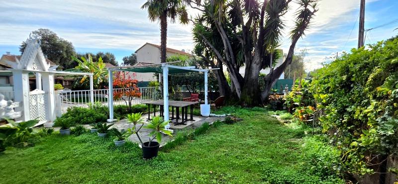 Maison - 170 m² - 8 pièces