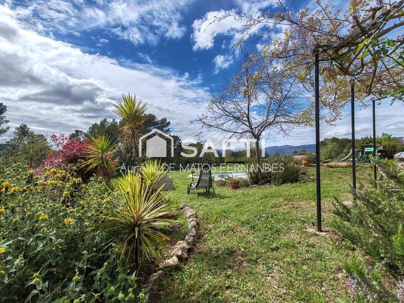 Maison - 163 m² - 5 pièces