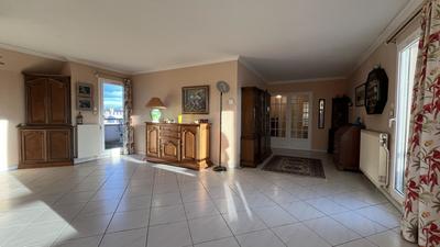 Appartement - 133 m² - 5 pièces