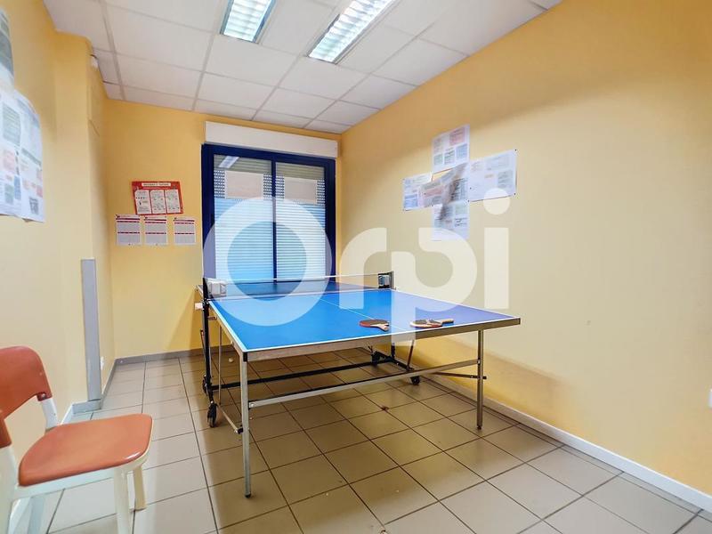 Local commercial - 254 m²