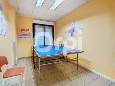 Local commercial - 254 m²