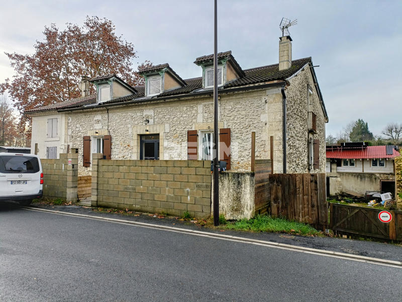 Maison - 187 m² - 12 pièces