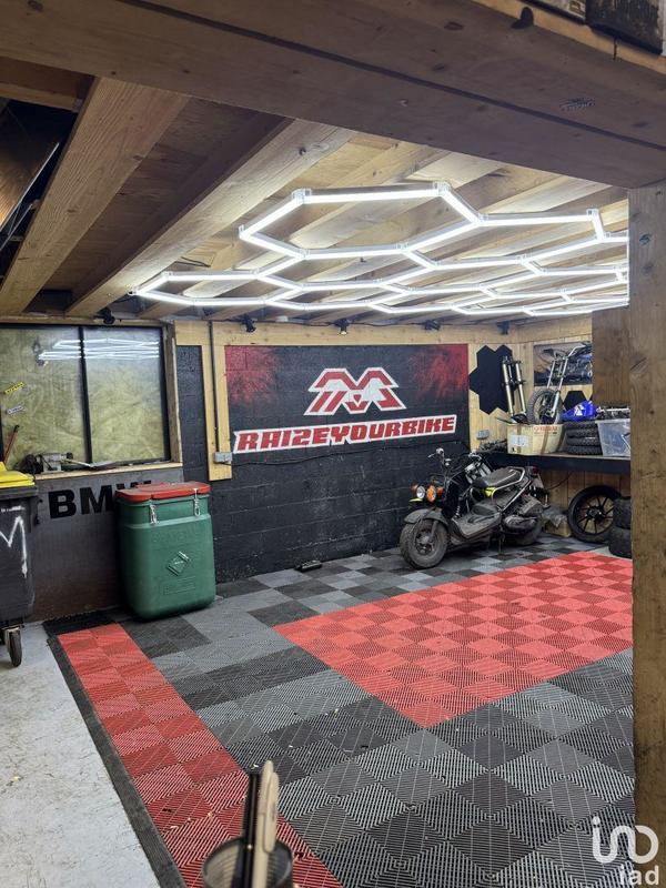 Local commercial - 250 m²