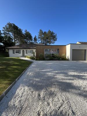 Maison traditionnelle - 147 m² - 6 pièces