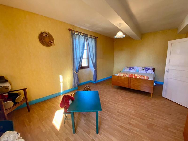 Maison de bourg - 100 m² - 6 pièces