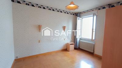 Maison - 138 m² - 8 pièces