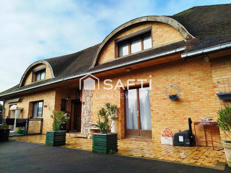 Maison - 220 m² - 9 pièces