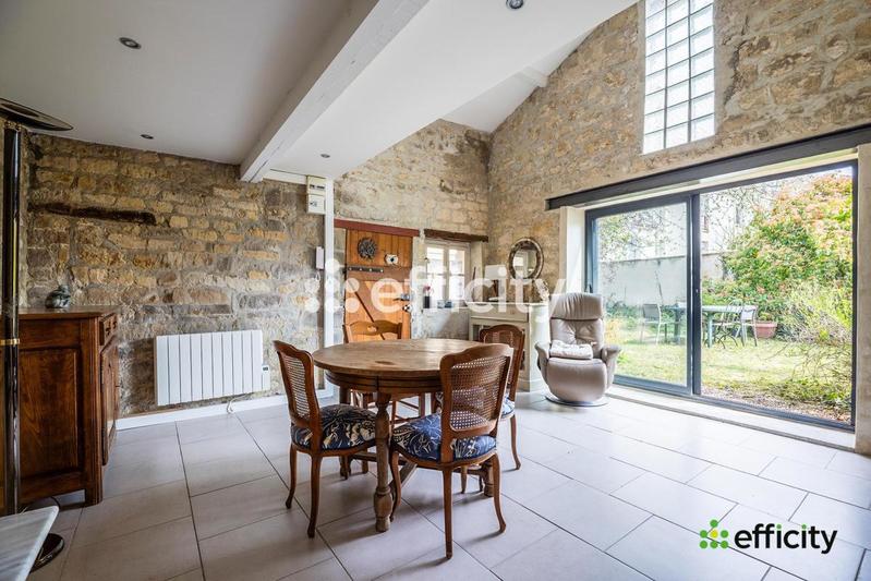 Maison - 153 m² - 6 pièces