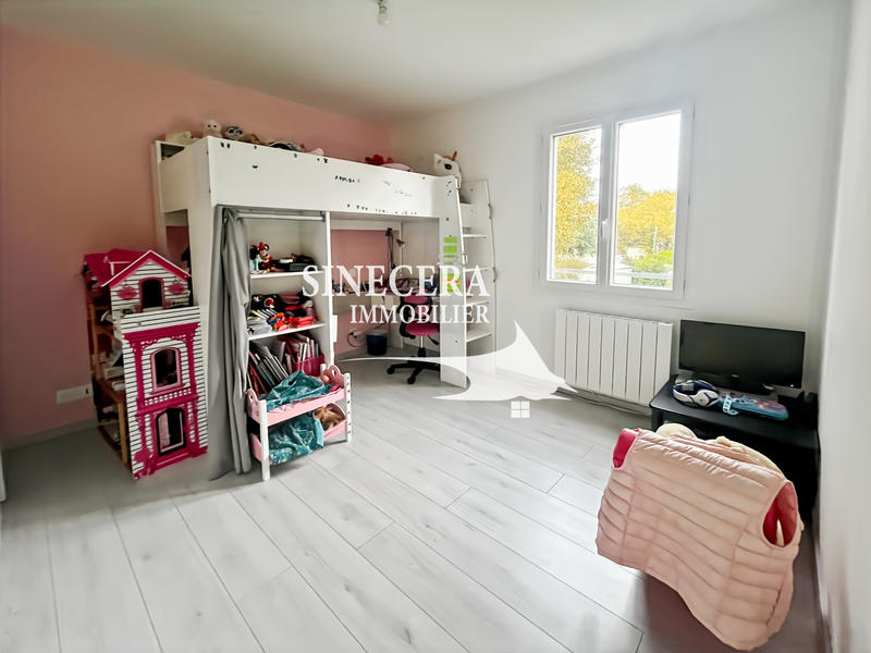 Appartement - 90 m² - 5 pièces