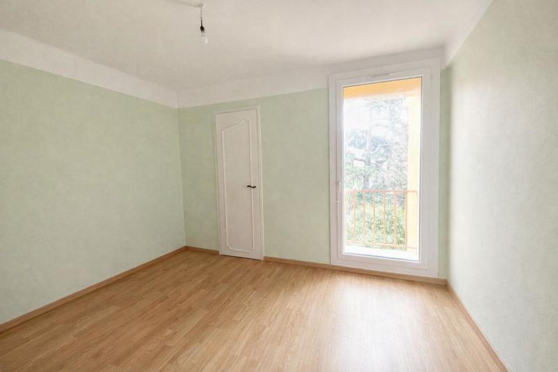 Appartement - 86 m² - 4 pièces