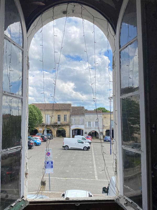 Maison - 532 m² - 9 pièces