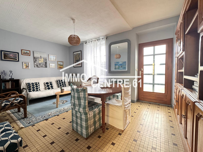 Maison - 105 m² - 5 pièces