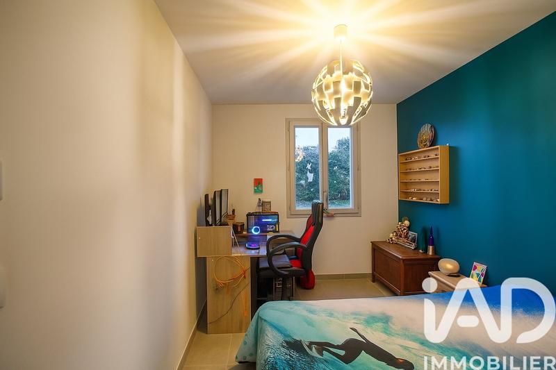 Maison - 93 m² - 5 pièces