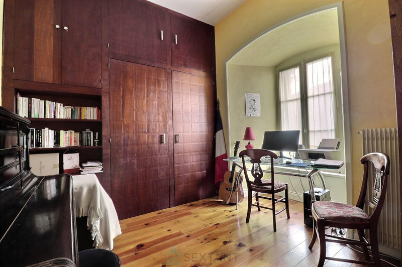 Appartement - 143 m² - 4 pièces