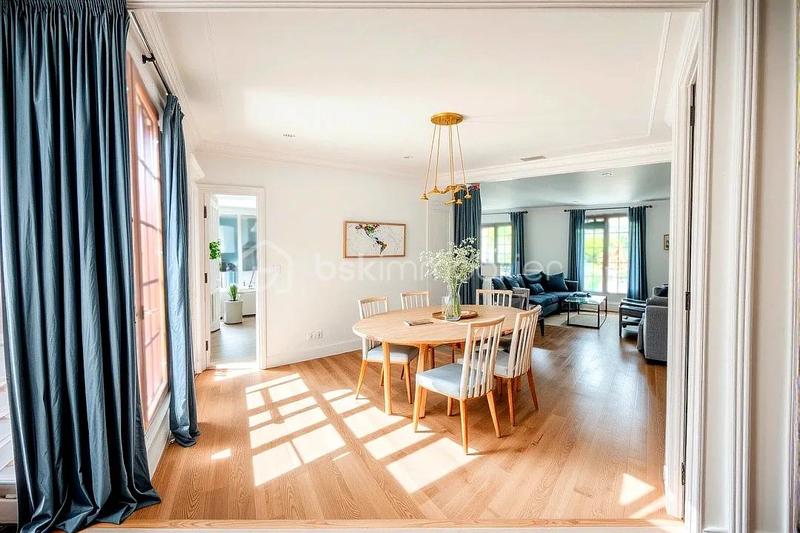 Pavillon - 93 m² - 5 pièces