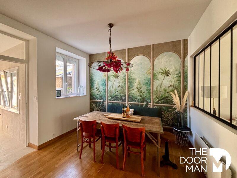 Maison - 92 m² - 4 pièces