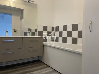 Appartement - 88 m² - 3 pièces