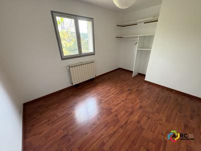 Maison - 175 m² - 8 pièces