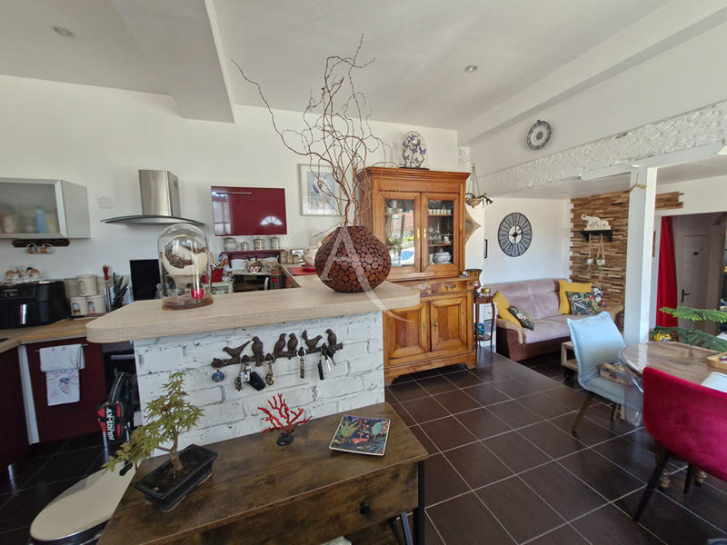 Appartement - 60 m² - 3 pièces