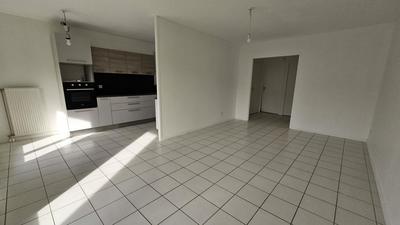 Appartement - 79 m² - 4 pièces