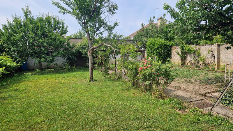 Maison - 93 m² - 5 pièces