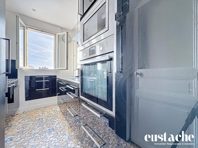 Appartement - 111 m² - 5 pièces