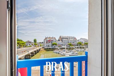 Studio - 24 m² - 1 pièce