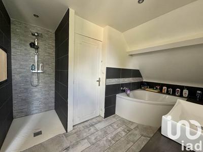 Maison - 105 m² - 4 pièces