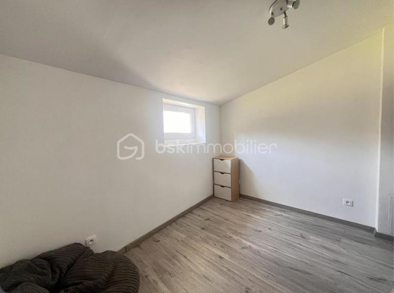 Maison en pierre - 117 m² - 6 pièces