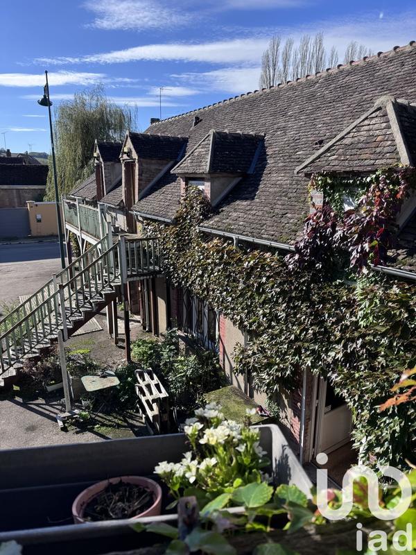 Maison de village - 487 m² - 13 pièces