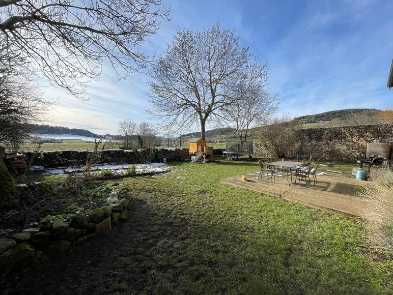 Maison - 147 m² - 5 pièces