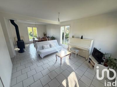 Maison - 94 m² - 5 pièces