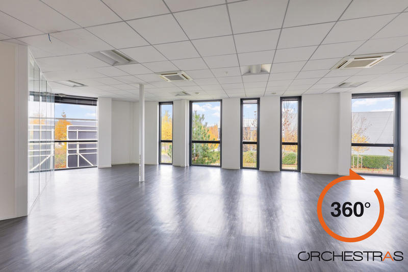 Entrepôt - 3 300 m²