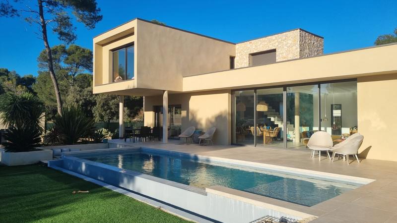 Villa - 159 m² - 5 pièces